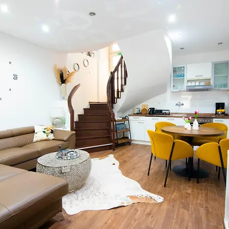 Old Town Manono Spalato