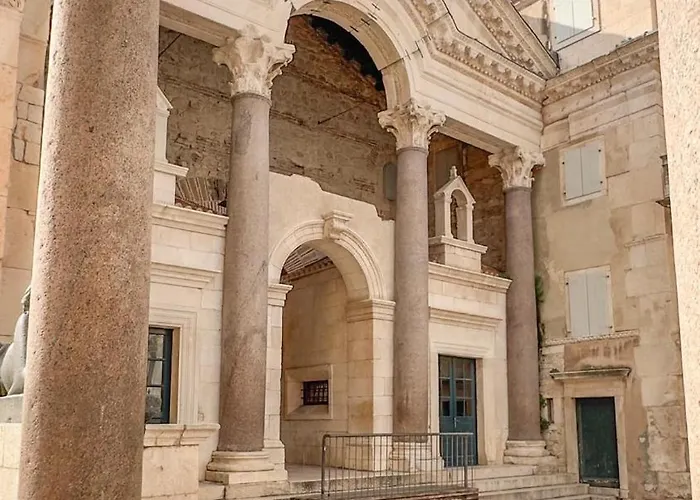 Lägenhet Old Town Manono